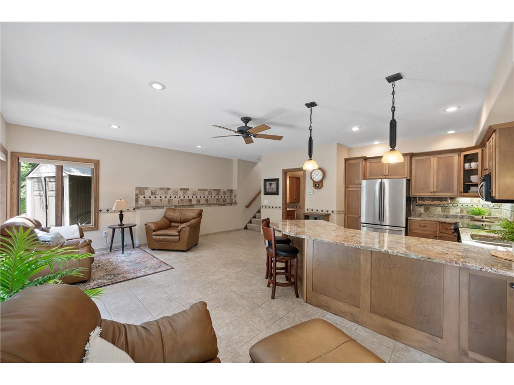 9506 Riverview Avenue Bloomington MN 55425 7017160 image63