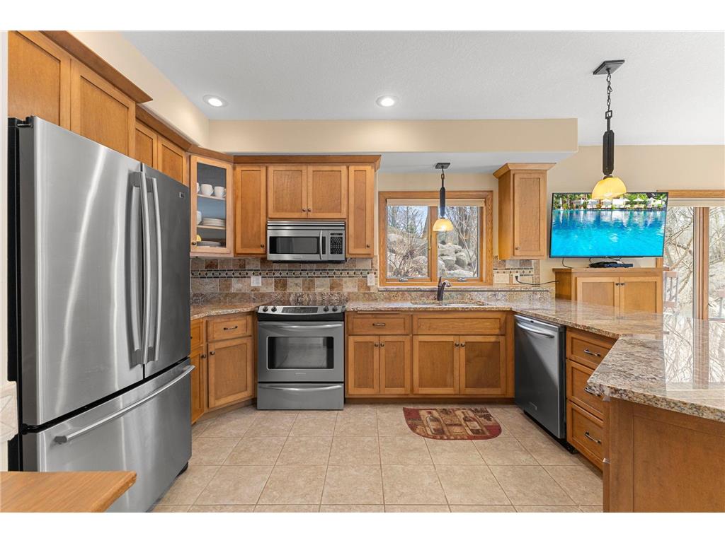 9506 Riverview Avenue Bloomington MN 55425 7017160 image64