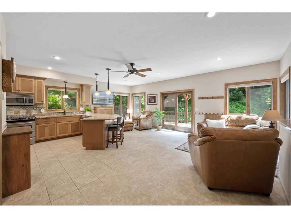 9506 Riverview Avenue Bloomington MN 55425 7017160 image65