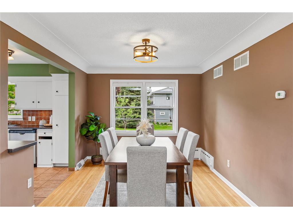 9509 Briar Circle Bloomington MN 55437 7070852 image17