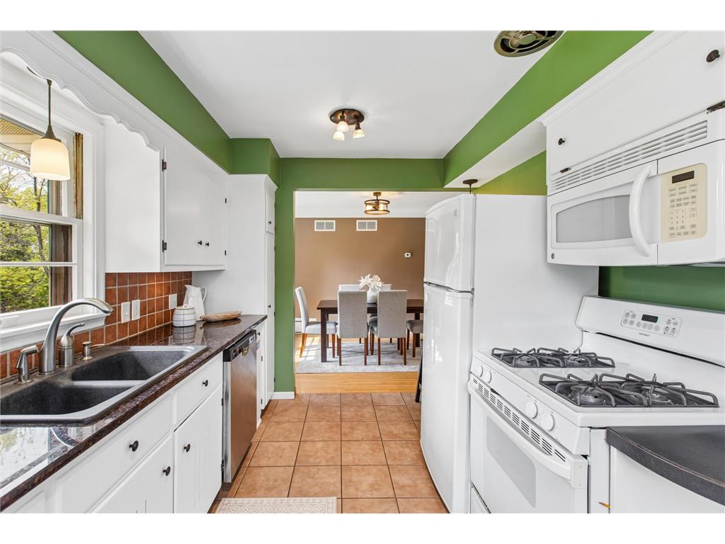 9509 Briar Circle Bloomington MN 55437 7070852 image20