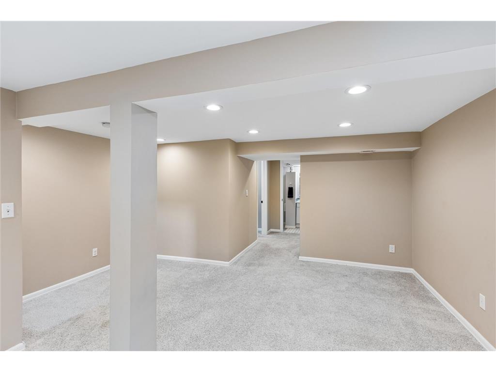 9509 Briar Circle Bloomington MN 55437 7070852 image26