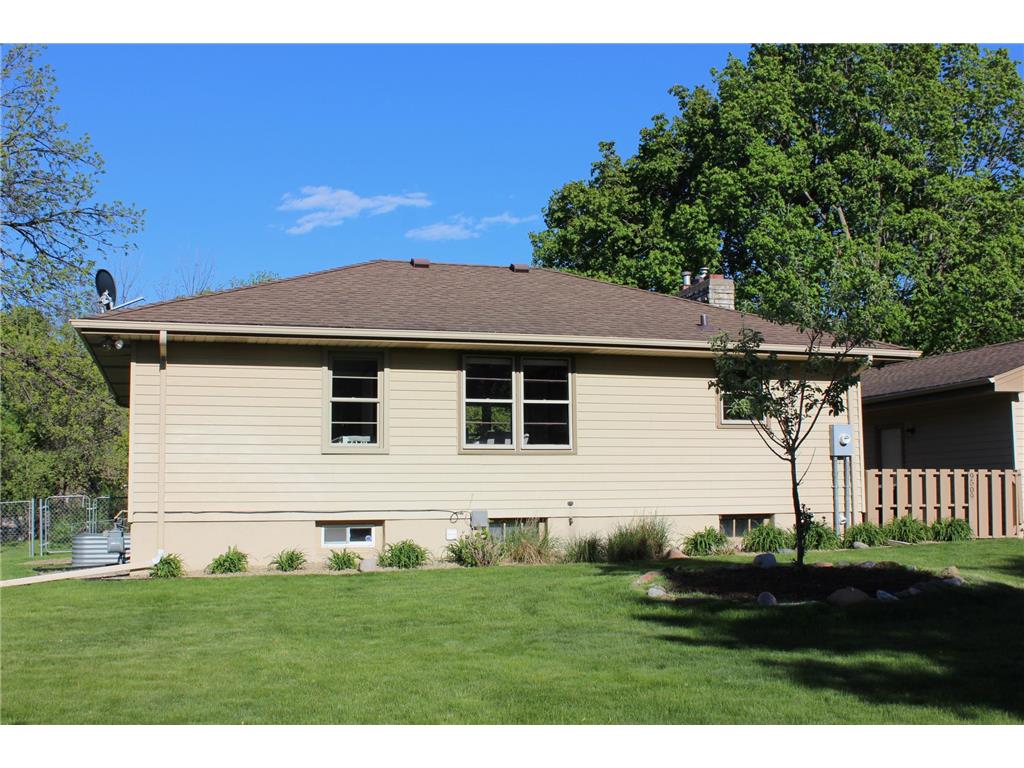 9509 Briar Circle Bloomington MN 55437 7070852 image8