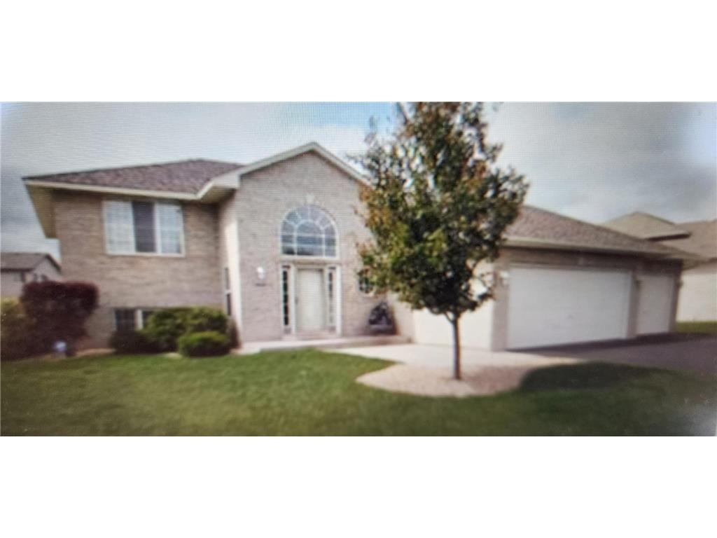 9509 Dogwood Avenue N Brooklyn Park MN 55443 7060948 image3