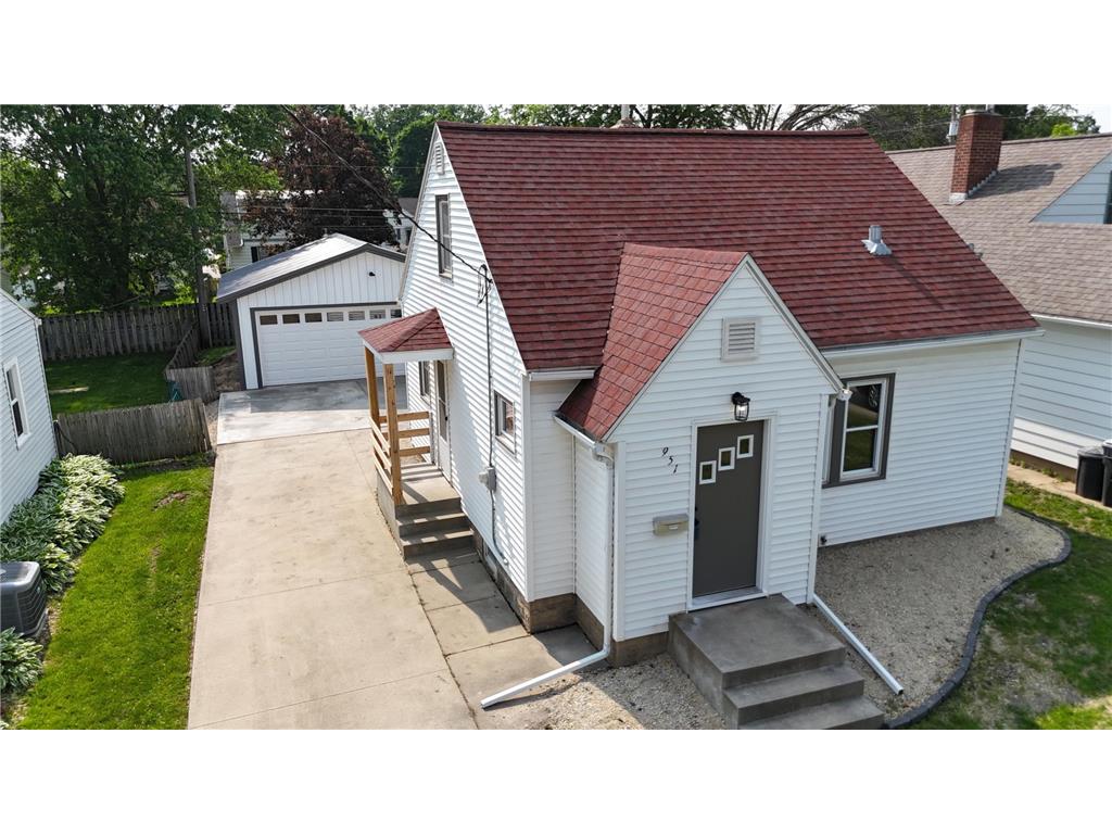 951 13th Avenue NE Rochester MN 55906 6732372 image1