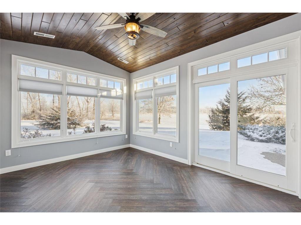 951 Cedar Avenue E Hector MN 55342 6822311 image12