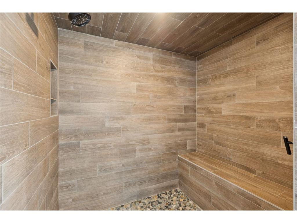 951 Cedar Avenue E Hector MN 55342 6822311 image18