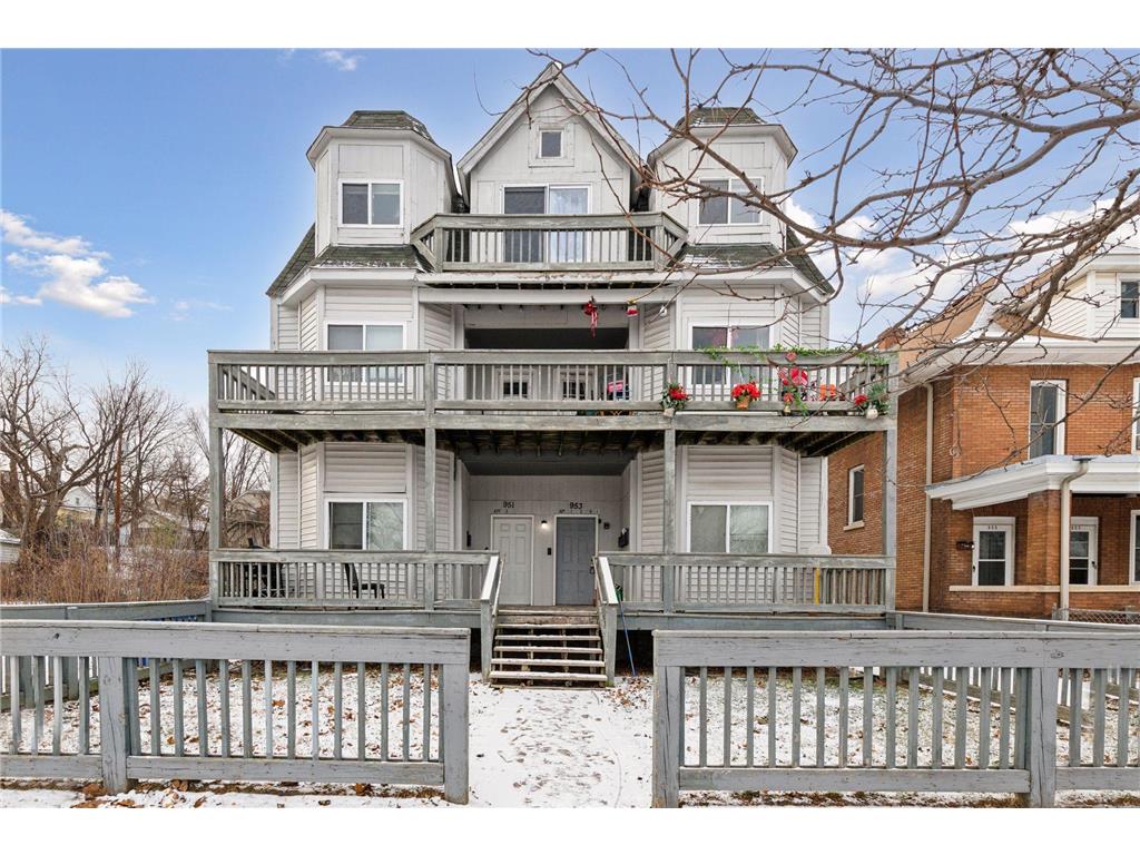 951 Desoto Street Saint Paul MN 55130 7018831 image1