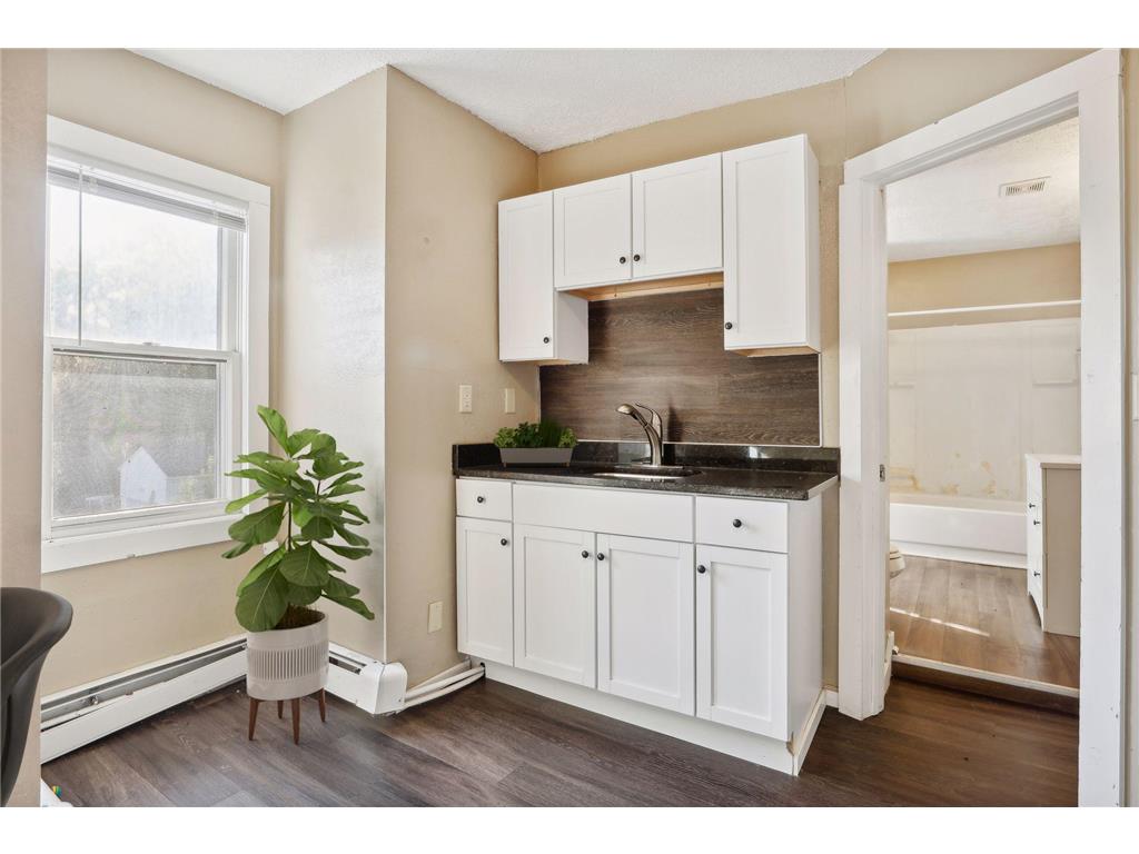 951 Desoto Street Saint Paul MN 55130 7018831 image9