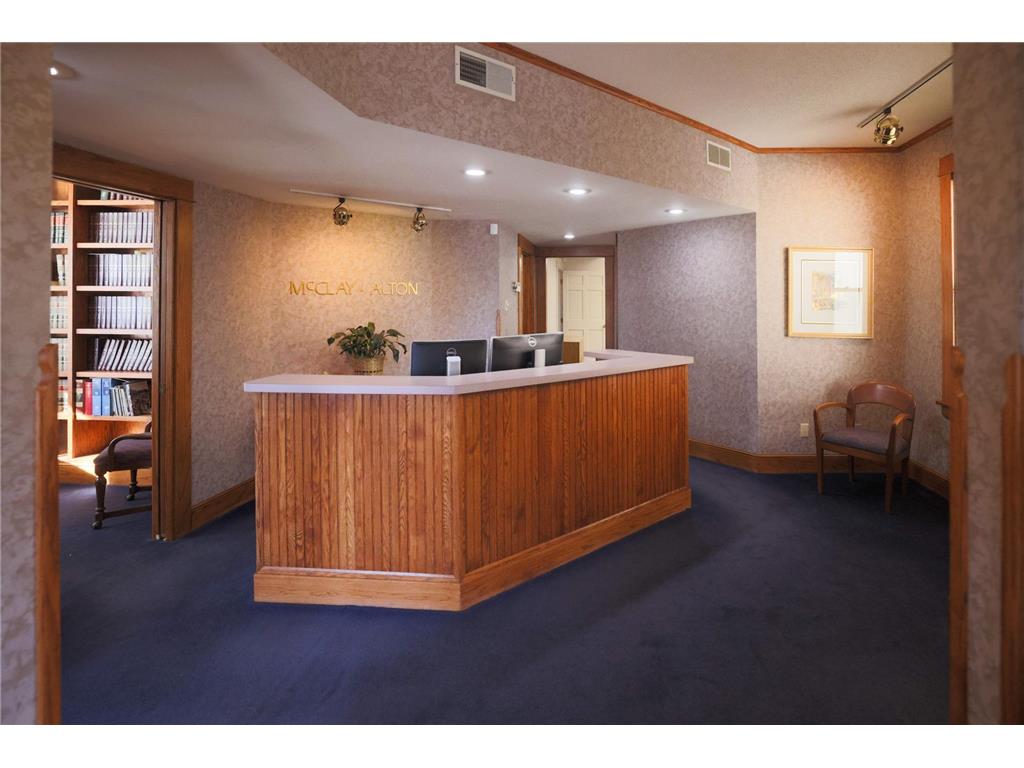 951 Grand Avenue Saint Paul MN 55105 6676714 image10