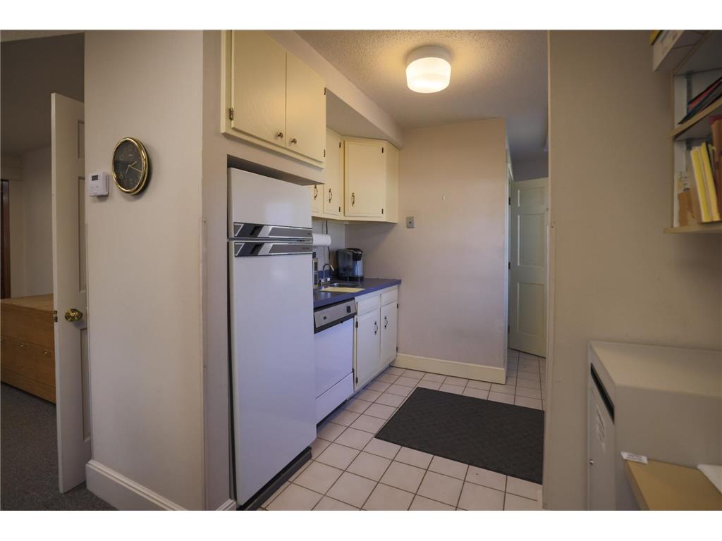 951 Grand Avenue Saint Paul MN 55105 6676714 image23