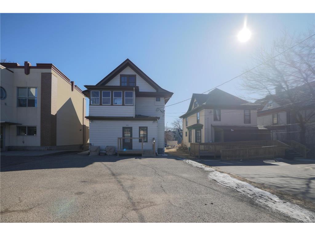 951 Grand Avenue Saint Paul MN 55105 6676714 image48