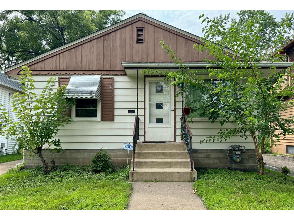 951 May Street Saint Paul MN 55116 6589830 image1