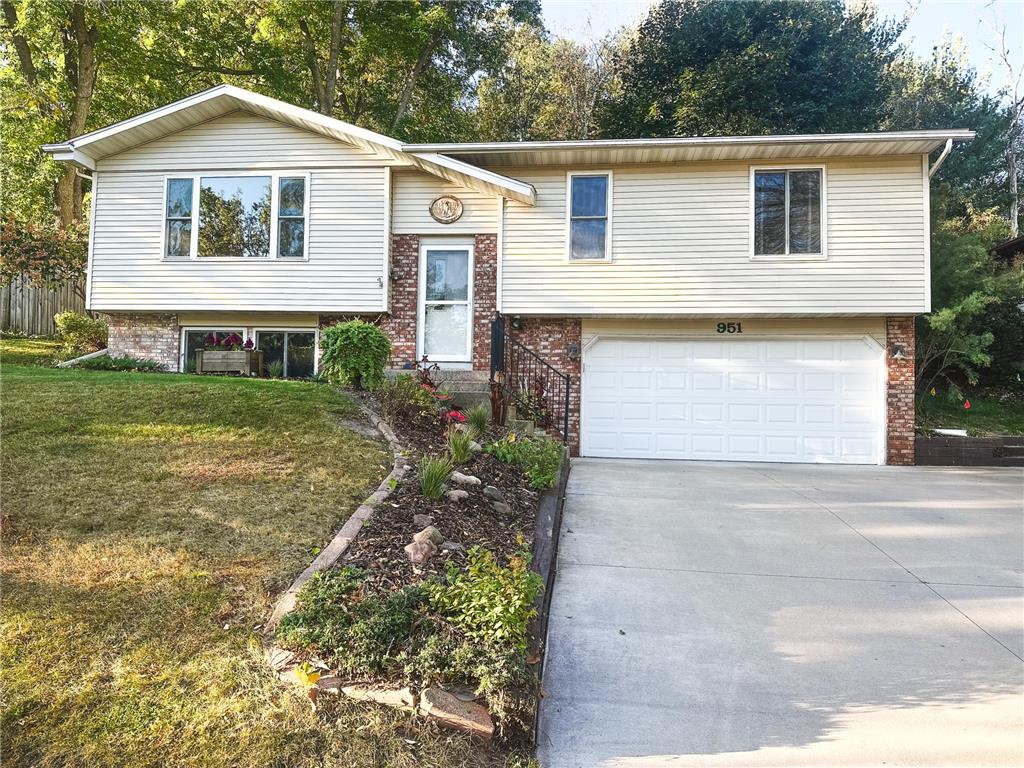 951 Pioneer Road Red Wing MN 55066 6584273 image1