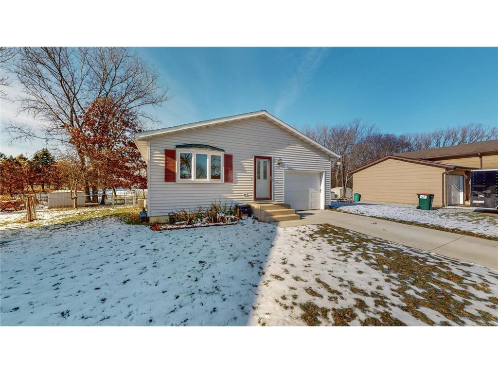 951 W Village Circle SE Rochester MN 55904 6309571 image1