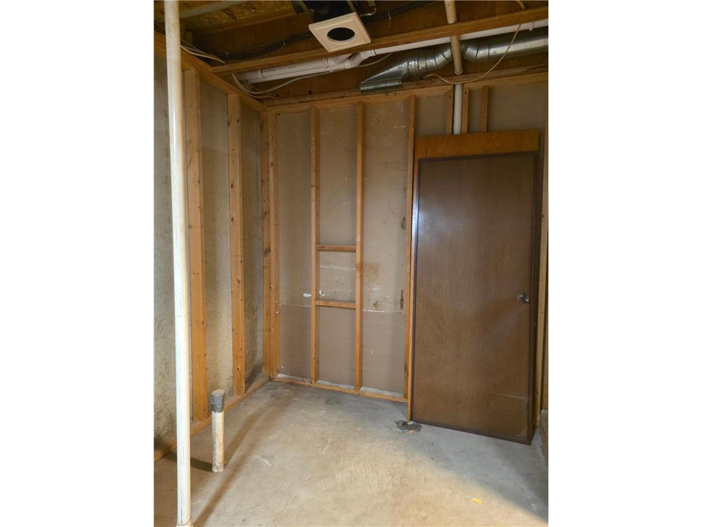 951 W Village Circle SE Rochester MN 55904 7005656 image12