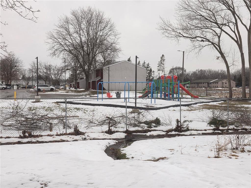 951 W Village Circle SE Rochester MN 55904 7005656 image33