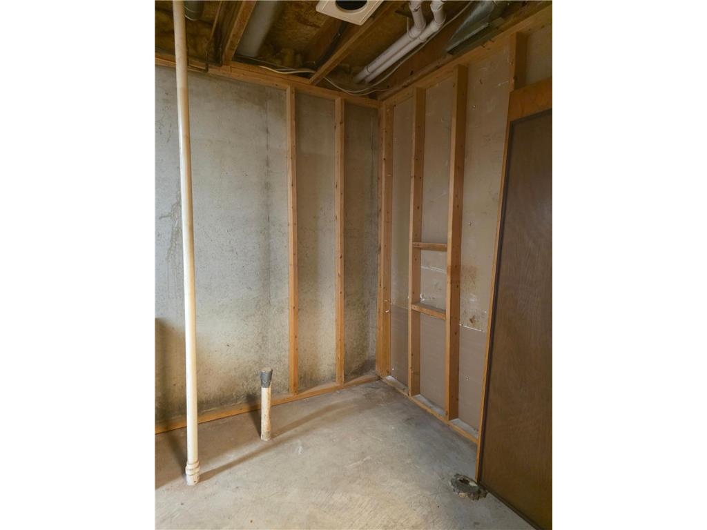 951 W Village Circle SE Rochester MN 55904 7005656 image8