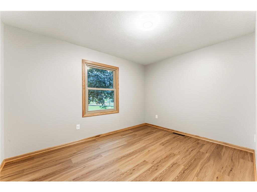 951 W Village Circle SE Rochester MN 55904 7060420 image15