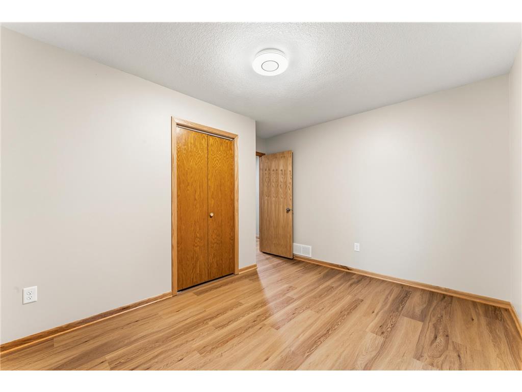 951 W Village Circle SE Rochester MN 55904 7060420 image16