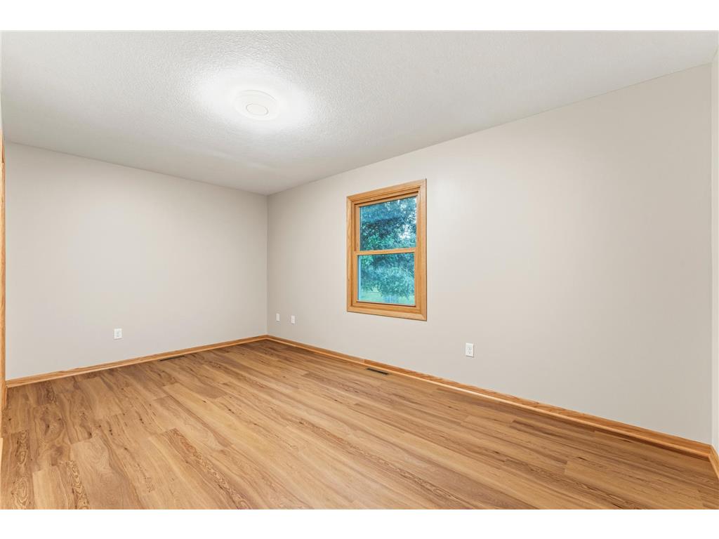 951 W Village Circle SE Rochester MN 55904 7060420 image17