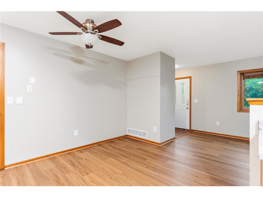 951 W Village Circle SE Rochester MN 55904 7060420 image24