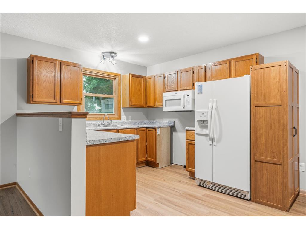 951 W Village Circle SE Rochester MN 55904 7060420 image25