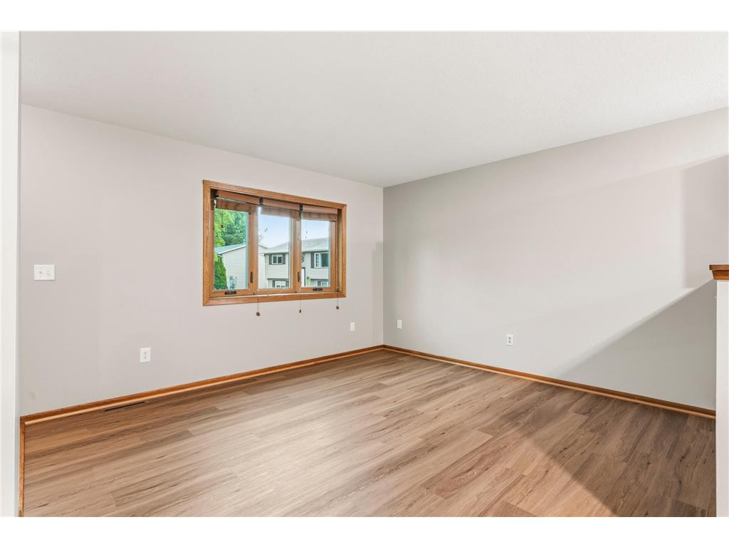951 W Village Circle SE Rochester MN 55904 7060420 image27