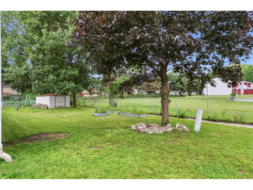 951 W Village Circle SE Rochester MN 55904 7060420 image8