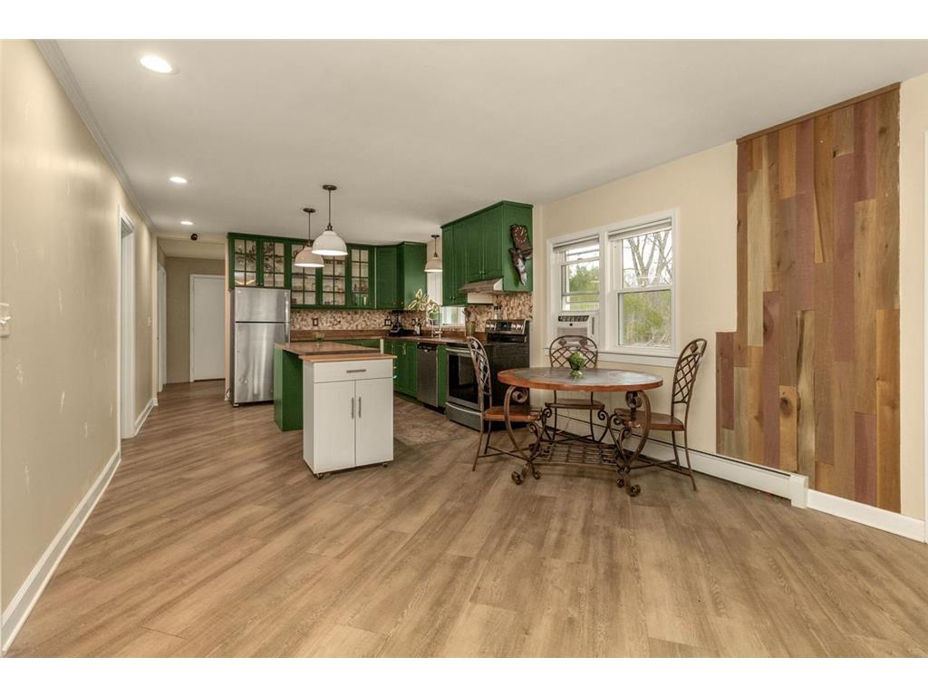 951 Washington Street Prescott WI 54021 7061973 image10