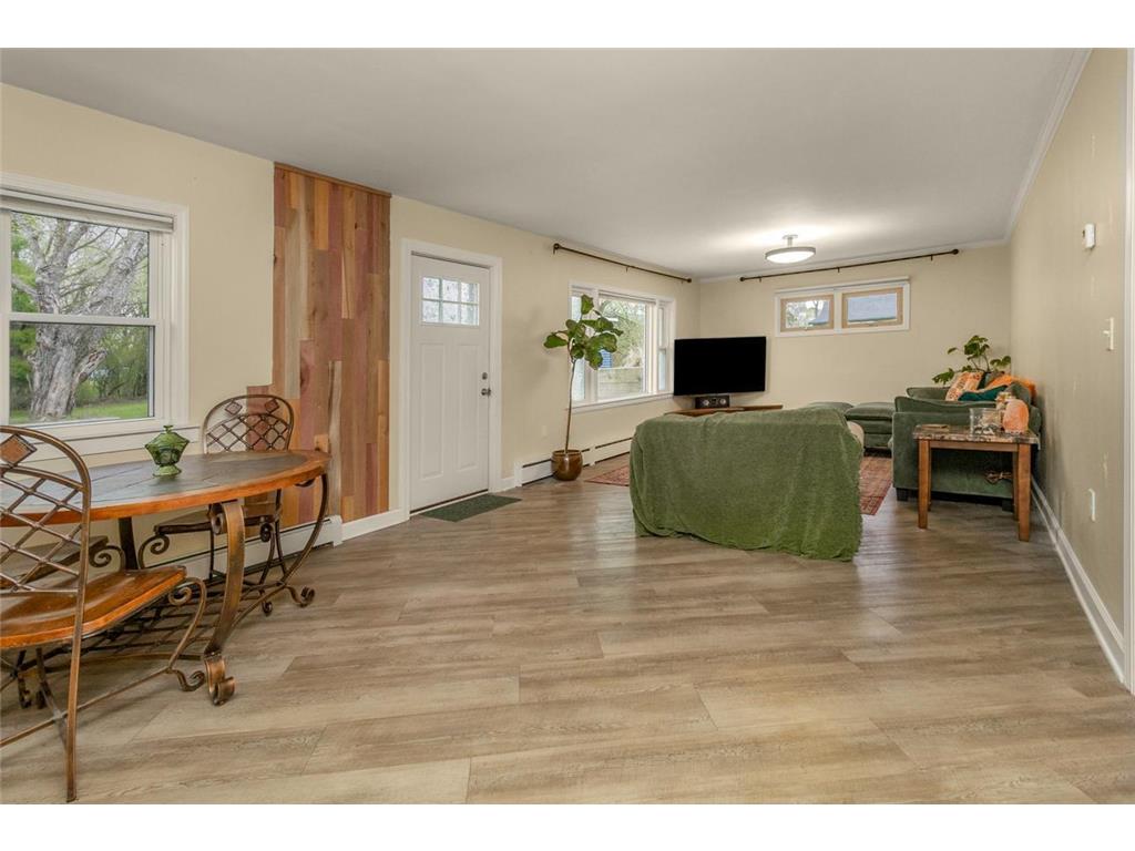 951 Washington Street Prescott WI 54021 7061973 image11