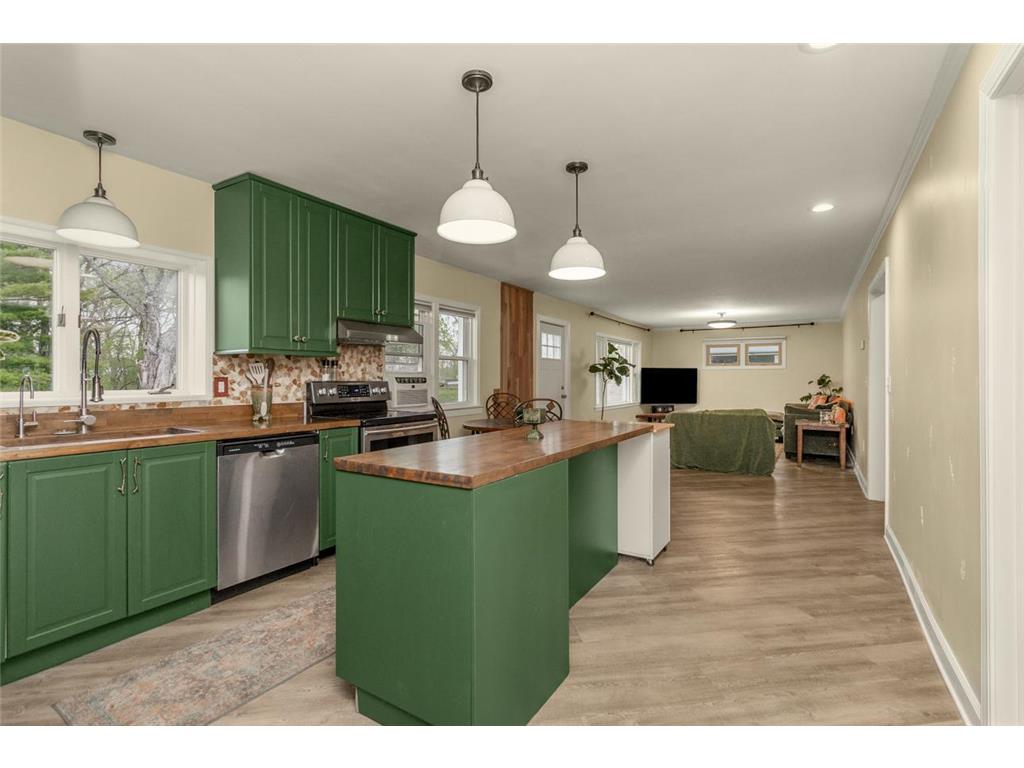 951 Washington Street Prescott WI 54021 7061973 image5