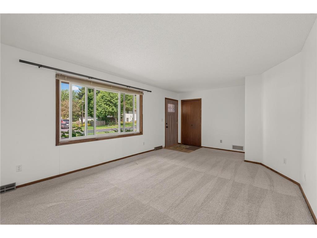 9510 Trenton Lane N Maple Grove MN 55369 6651536 image6