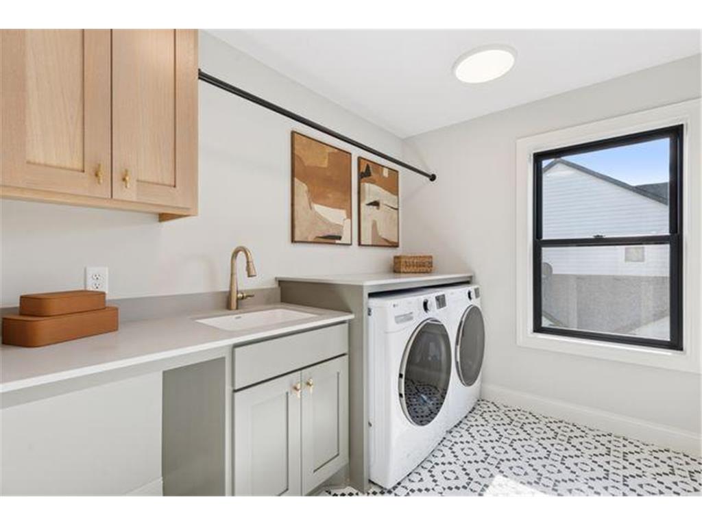 9511 Eagle Ridge Road Chanhassen MN 55317 6797401 image46