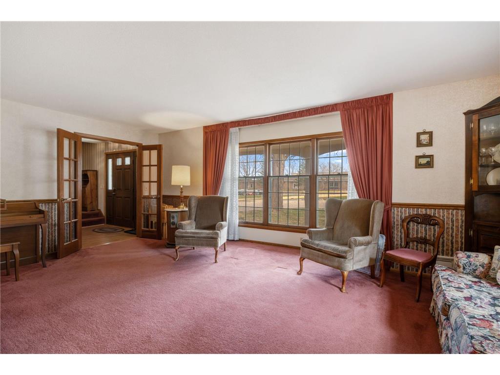 9512 Toledo Avenue S Bloomington MN 55437 7055434 image3