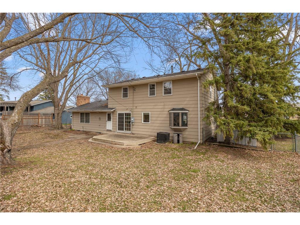 9512 Toledo Avenue S Bloomington MN 55437 7055434 image30