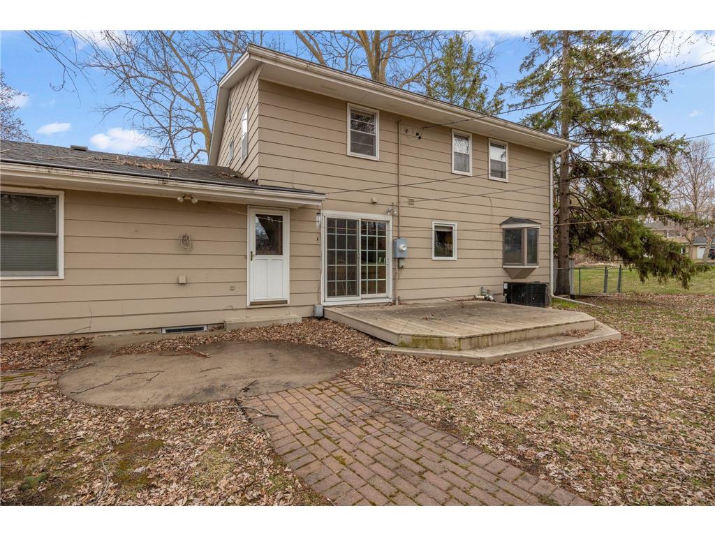 9512 Toledo Avenue S Bloomington MN 55437 7055434 image32