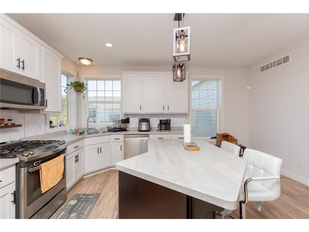 9513 Scott Lane N Brooklyn Park MN 55443 7024207 image11