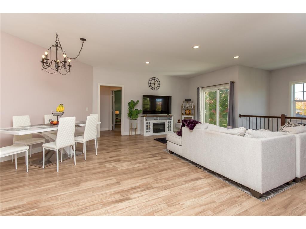 9513 Scott Lane N Brooklyn Park MN 55443 7024207 image16