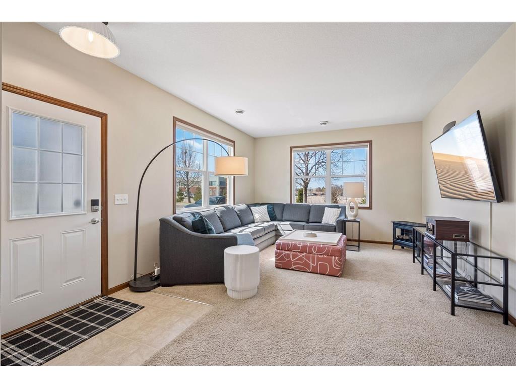 9518 Vera Cruz Lane N Brooklyn Park MN 55443 7045194 image2