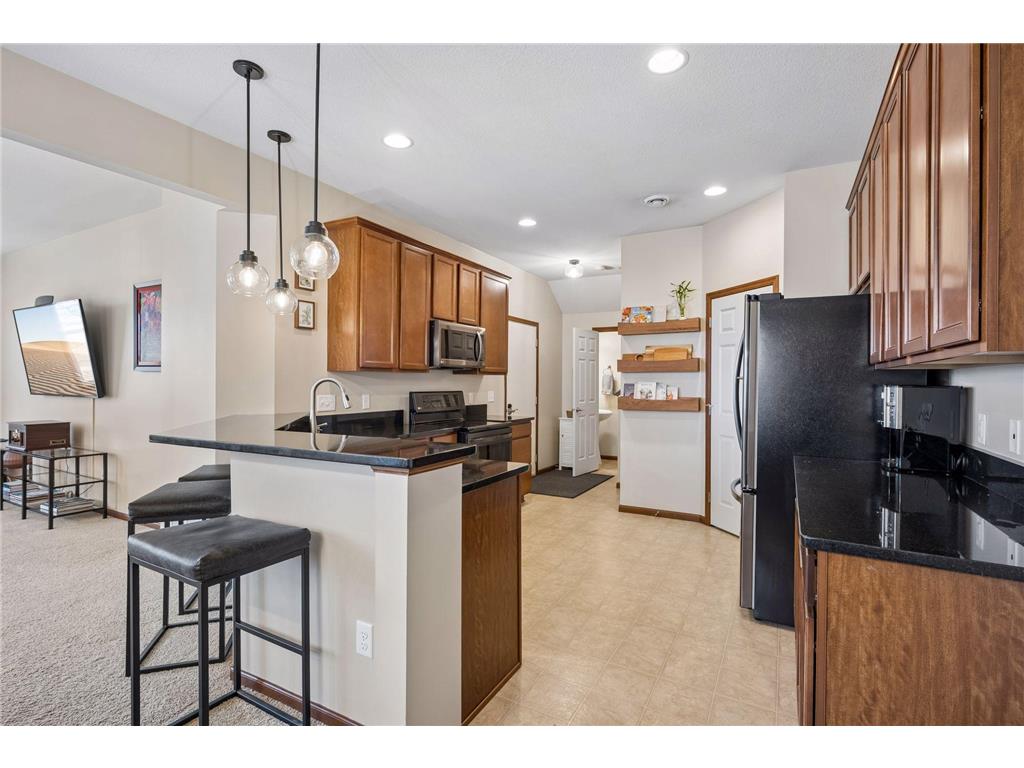 9518 Vera Cruz Lane N Brooklyn Park MN 55443 7045194 image4