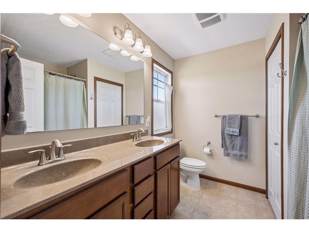 9518 Vera Cruz Lane N Brooklyn Park MN 55443 7045194 image8