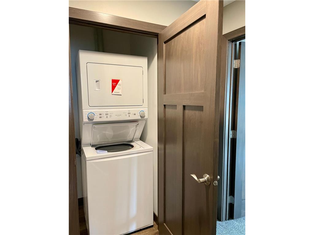 952 1st Avenue #2 Edgerton MN 56128 6715363 image14