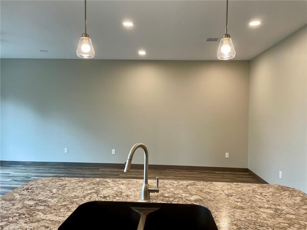 952 1st Avenue #2 Edgerton MN 56128 6715363 image21