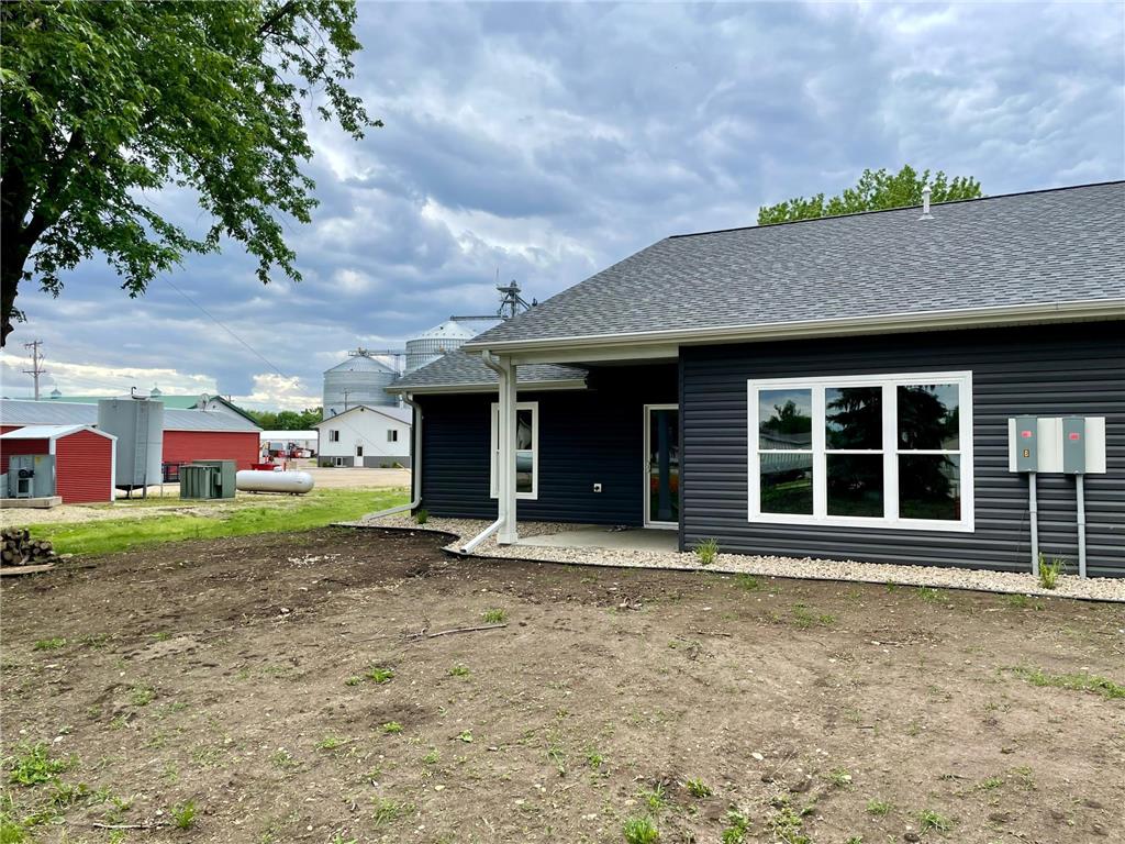 952 1st Avenue #2 Edgerton MN 56128 6715363 image5