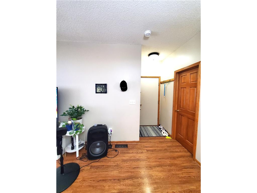 952 Conner Street Chaska MN 55318 6798697 image7