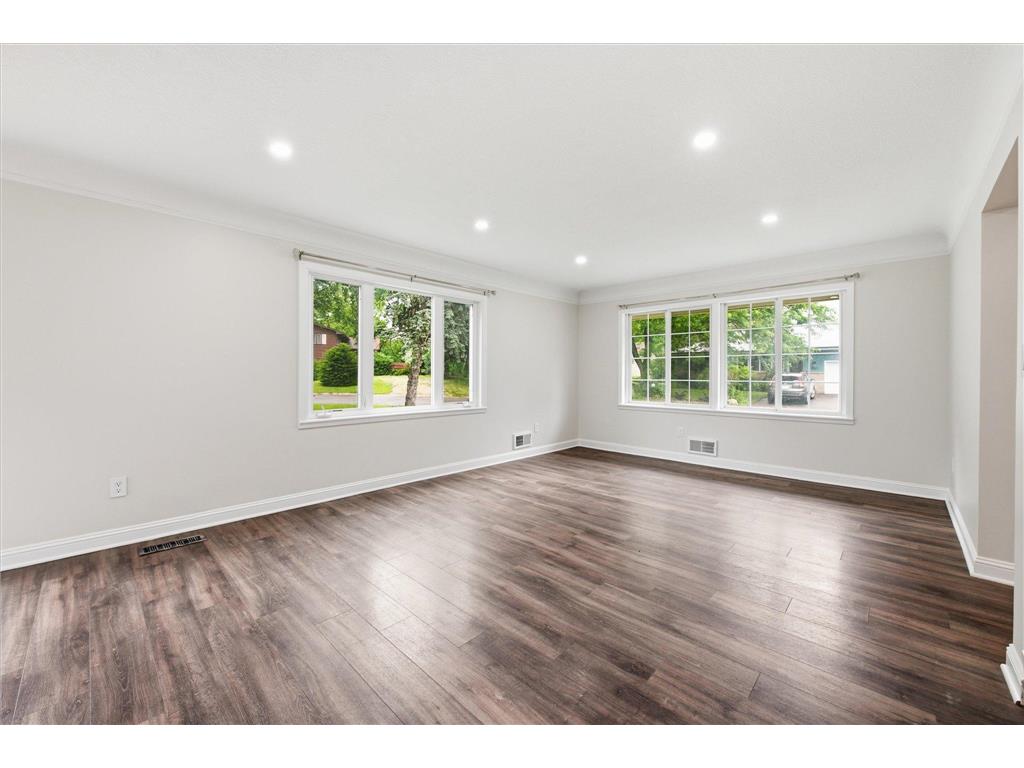 952 Logan Lane South Saint Paul MN 55075 7090631 image20