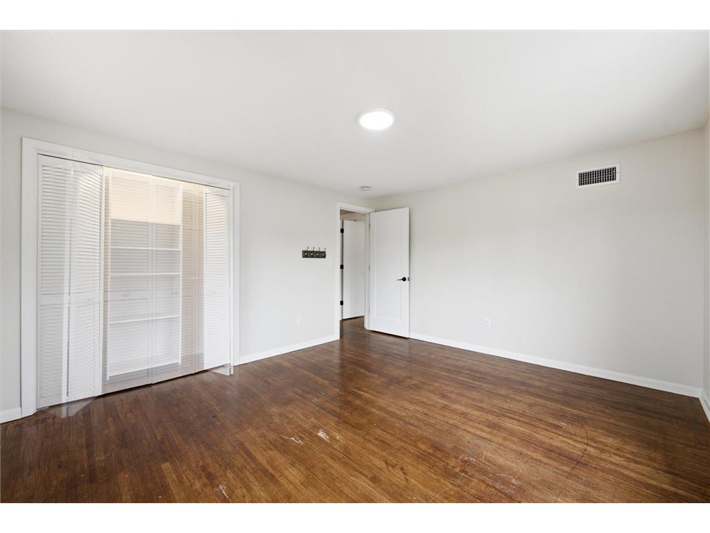 952 Logan Lane South Saint Paul MN 55075 7090631 image27