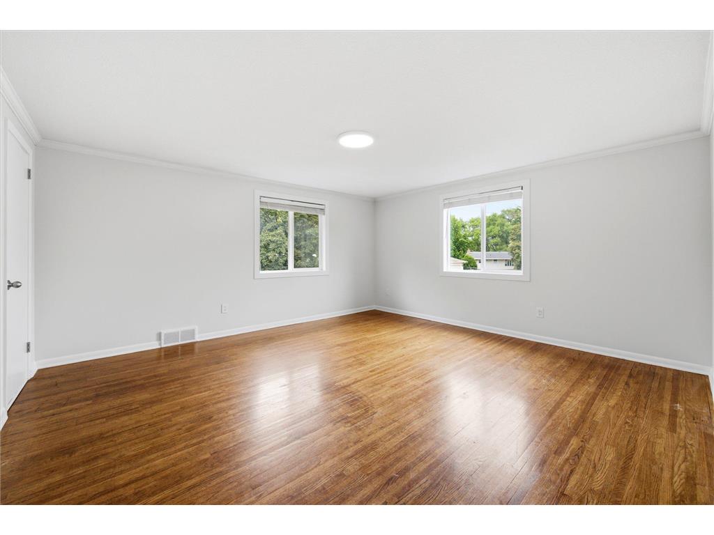952 Logan Lane South Saint Paul MN 55075 7090631 image28