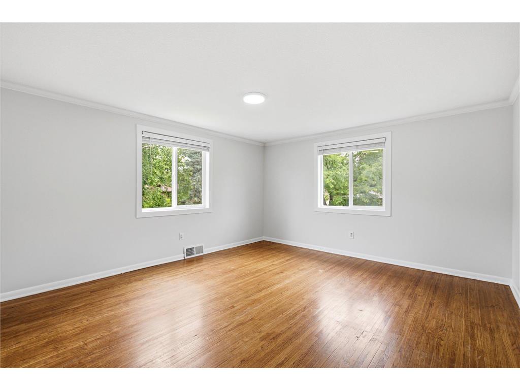 952 Logan Lane South Saint Paul MN 55075 7090631 image30